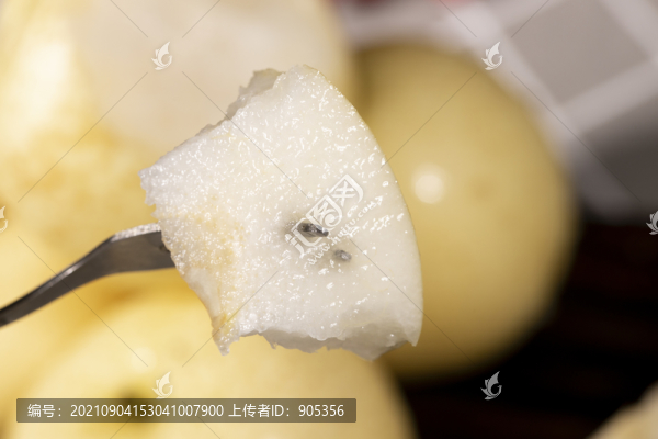 白皇冠梨雪梨