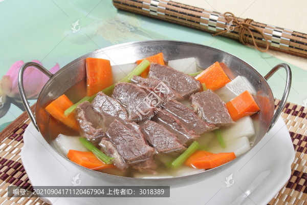 鍋?zhàn)刑}卜牛肉
