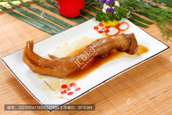 鹵水鵝掌