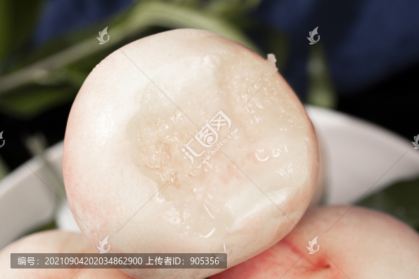 白桃水蜜桃