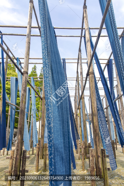 烏鎮(zhèn)藍(lán)印花布