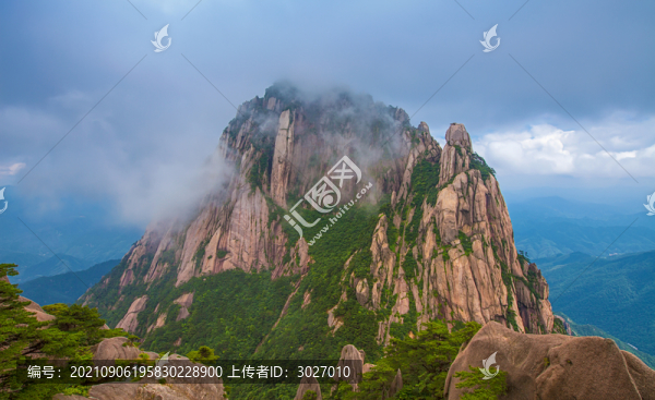 黃山天都峰