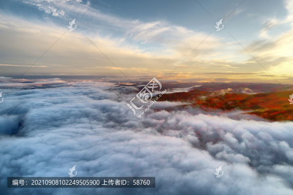 大興安嶺山林云海朝陽(yáng)