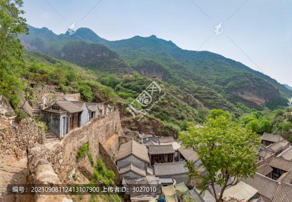 爨底下村
