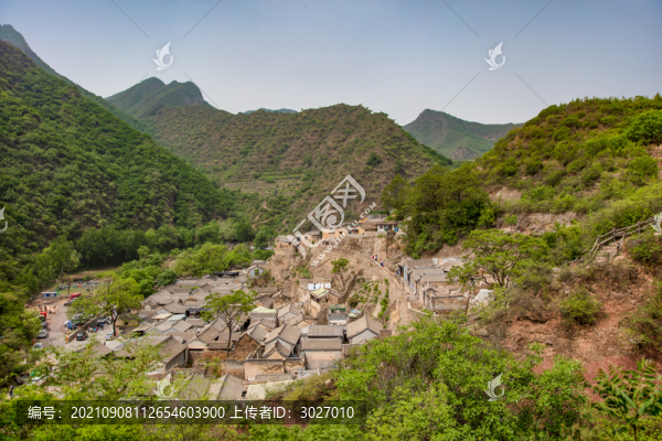 爨底下村全景圖