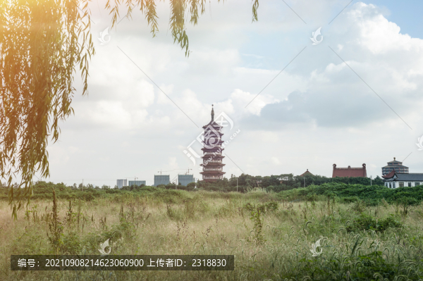 古塔天際線