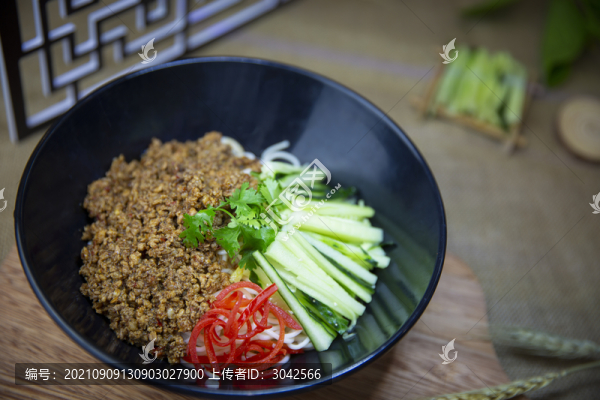雜醬面面食