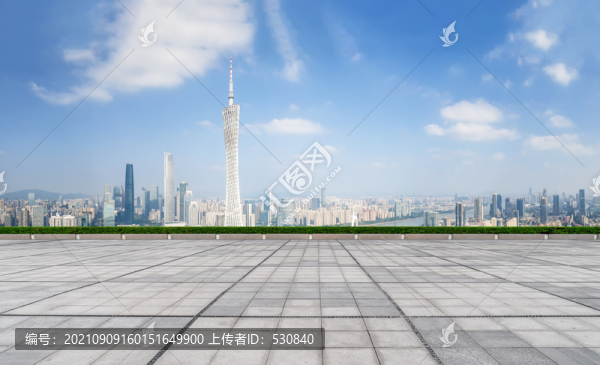 廣場磚地面和現(xiàn)代建筑