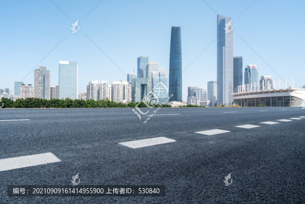 前進的道路和中央商務區(qū)