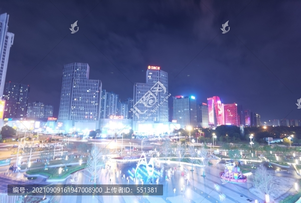 淮安萬(wàn)達(dá)廣場(chǎng)夜景