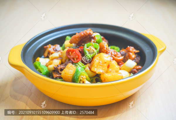 砂鍋大盤雞