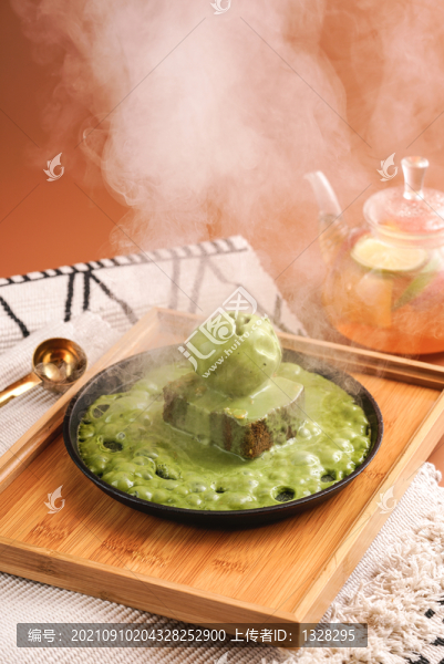 抹茶慕斯蛋糕