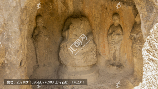龍門石窟