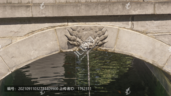 雕像