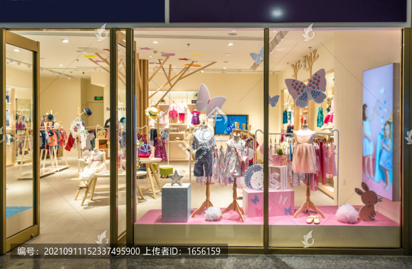 兒童服裝店