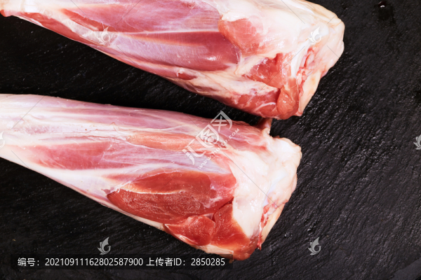 生羊腿