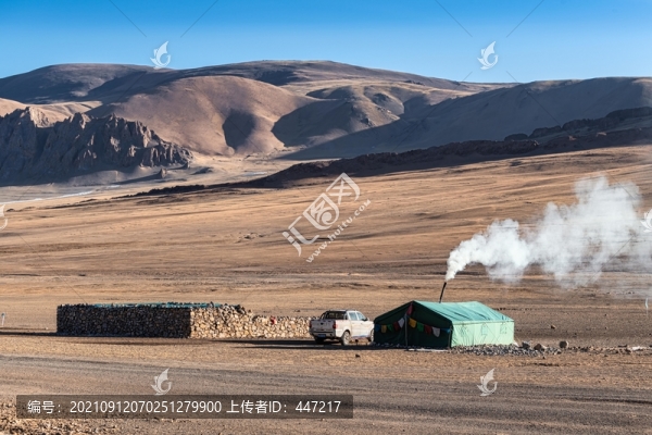 藏北高原牧民放牧點(diǎn)