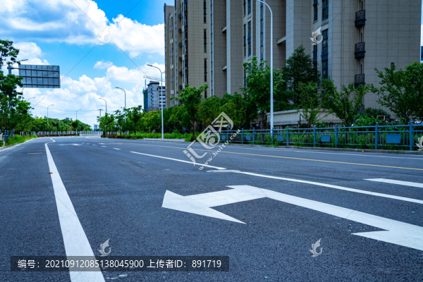 柏油馬路-匯圖網(wǎng) www.fosd68.com 柏油馬路