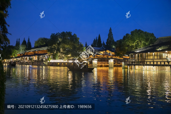 江南古鎮(zhèn)夜景