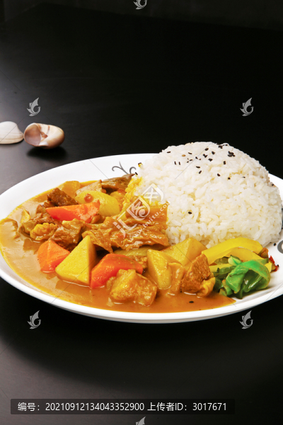 牛肉咖喱飯