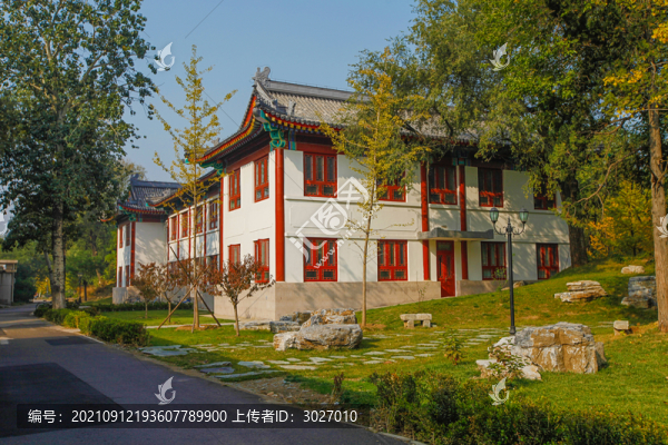 北京大學鏡春園82號院