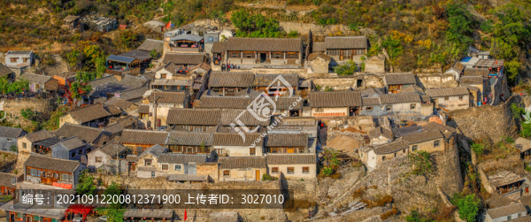 爨底下村