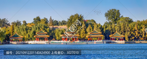 北海公園五龍亭