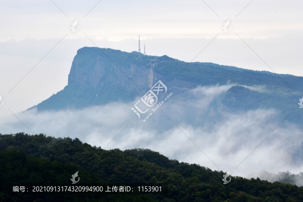 劍門(mén)晨霧