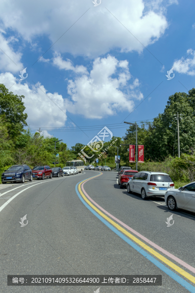 南京浦口區(qū)的彩虹公路