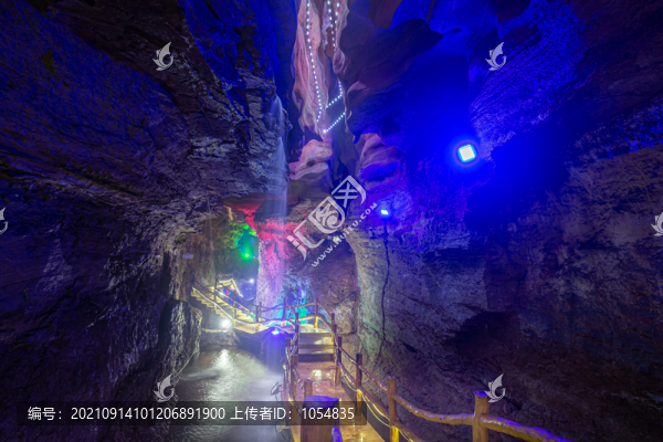 沂蒙地下畫(huà)廊