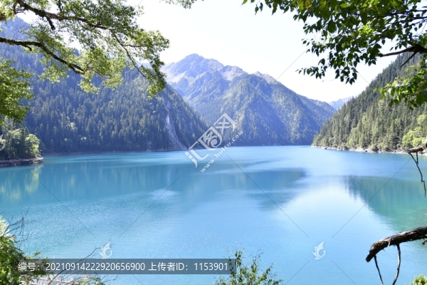 高山湖泊