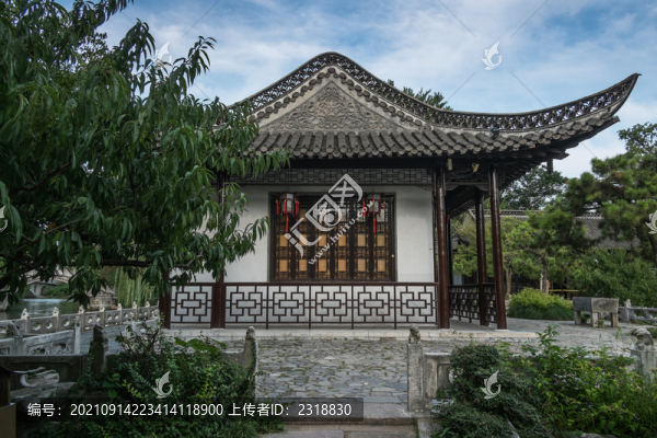 古典園林聽鸝閣