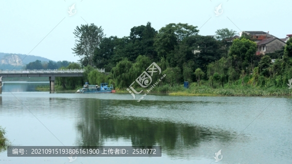 秋天的雙橋河