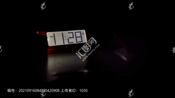 深夜的時鐘