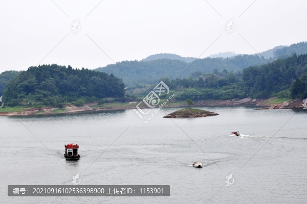 山區(qū)水庫