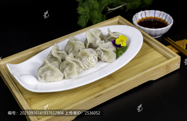 玲瓏水餃