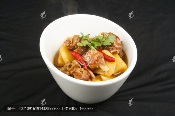 大鵝燉土豆