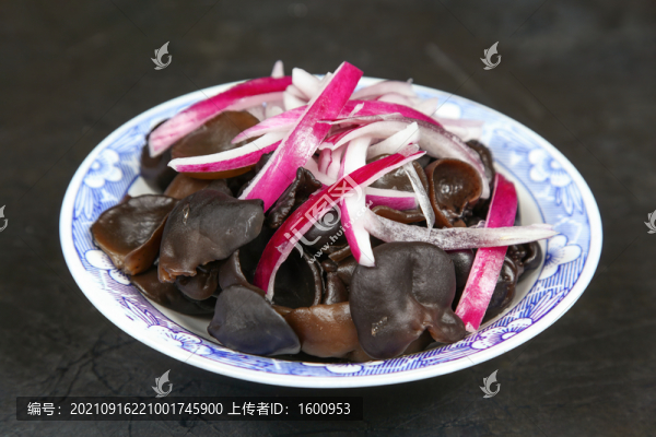 洋蔥木耳