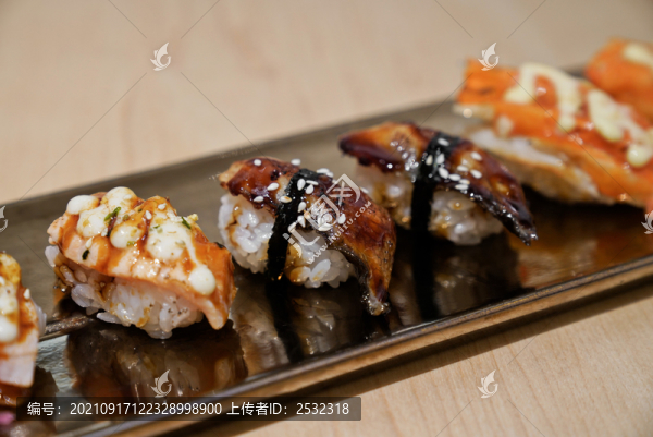 日本料理日料壽司三文魚刺身
