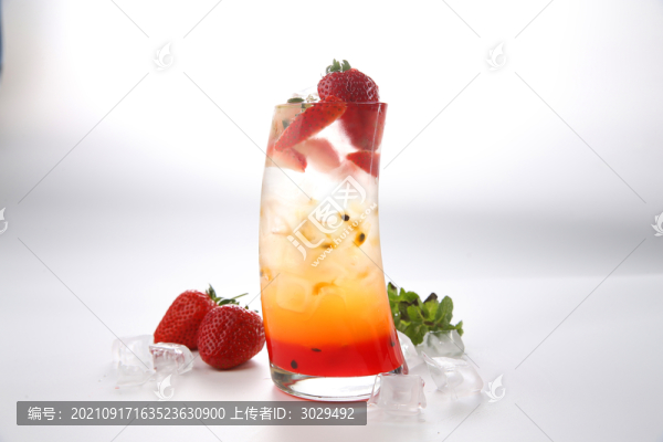 草莓果茶