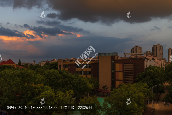 武漢傍晚的天空