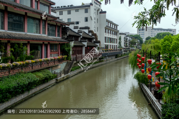秦淮河