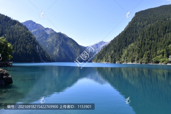 高山湖泊