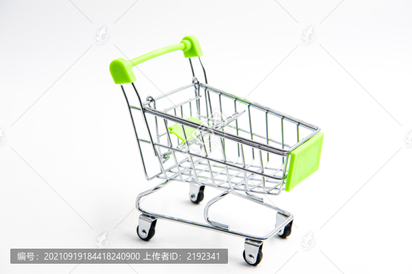 白背景購物車特寫