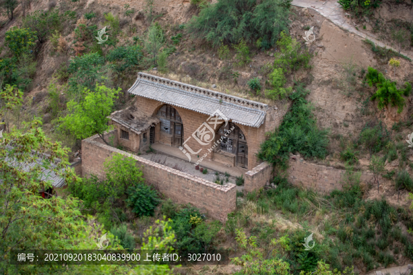 李家山村