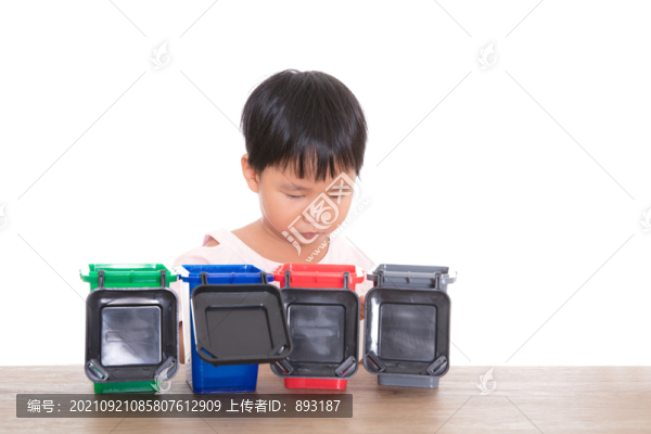 學(xué)習(xí)垃圾分類知識