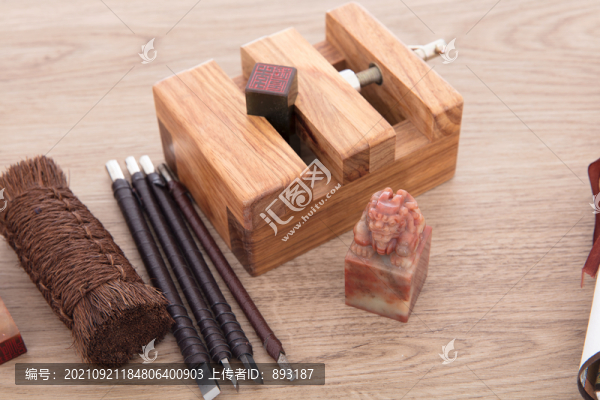 中國(guó)傳統(tǒng)藝術(shù)篆刻相關(guān)的工具