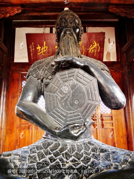 伏羲塑像