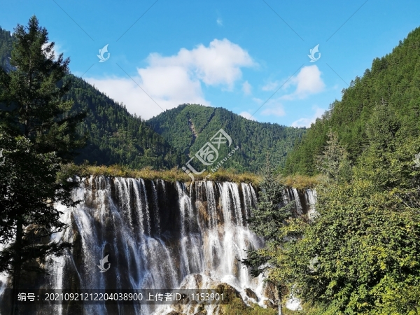 高山瀑布
