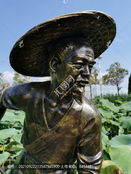 農(nóng)民勞動(dòng)鋤禾雕塑